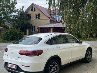 2021 Mercedes-Benz GLC Coupe 300 I (C253) Рестайлинг, белый, 5300000 рублей, вид 5