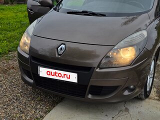2010 Renault Scenic III, коричневый, 650000 рублей, вид 3