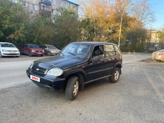 2007 Chevrolet Niva I, чёрный, 179999 рублей, вид 2