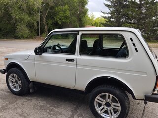 2019 Lada (ВАЗ) 2121 (4x4) I Рестайлинг, белый, 600000 рублей, вид 3