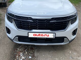 2024 Kia Seltos I Рестайлинг, белый, 2500000 рублей, вид 1