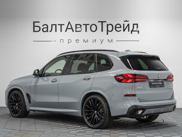 2026 BMW X5 30d IV (G05/G18) Рестайлинг, серый, 15490000 рублей - вид 9