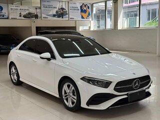 2023 Mercedes-Benz A-Класс 180 Long IV (W177) Рестайлинг, белый, 1580000 рублей, вид 3