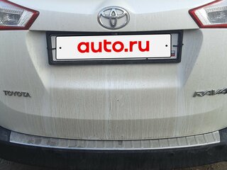 2013 Toyota RAV4 IV (XA40), белый, 1880000 рублей, вид 3