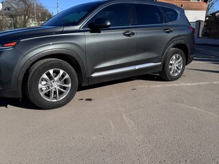 2018 Hyundai Santa Fe IV, серый, 2250000 рублей, вид 3