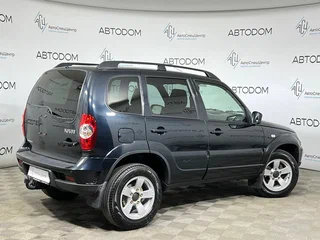 2018 Chevrolet Niva I Рестайлинг, чёрный, 779900 рублей, вид 2