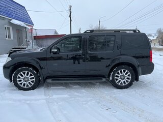 2010 Nissan Pathfinder III Рестайлинг, чёрный, 2250000 рублей, вид 5