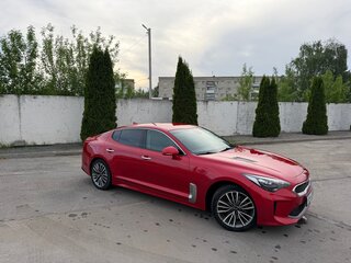 2019 Kia Stinger I, красный, 3100000 рублей, вид 2