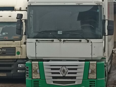 2003 Renault Magnum, белый, 2000000 рублей, вид 2