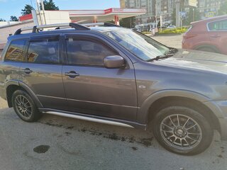 2007 Mitsubishi Outlander I, серый, 650000 рублей, вид 2