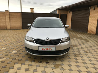 2018 Skoda Rapid I Рестайлинг, серебристый, 1450000 рублей, вид 1
