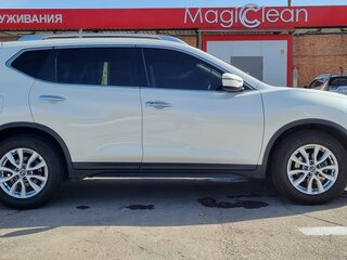2020 Nissan Rogue II Рестайлинг, белый, 1700000 рублей, вид 2
