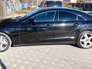 2013 Mercedes-Benz CLS 350 II (C218), чёрный, 3000000 рублей, вид 3