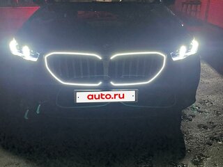2023 BMW 5 серии 520i VIII (G60/G61/G68), чёрный, 8050000 рублей, вид 2