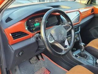 2021 Volkswagen Taos I, оранжевый, 3800000 рублей, вид 3