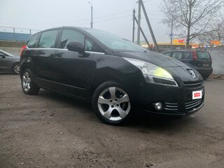 2010 Peugeot 5008 I, чёрный, 811465 рублей, вид 4
