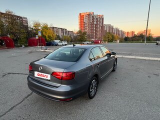 2017 Volkswagen Jetta VI Рестайлинг, серый, 1650000 рублей, вид 4
