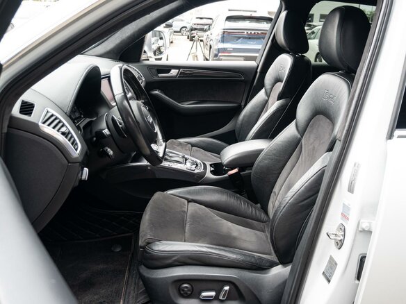 2015 Audi SQ5 I (8R), белый, 2490000 рублей - вид 9