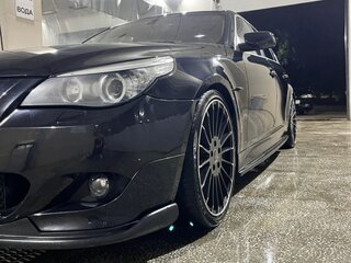 2003 BMW 5 серии 530i V (E60/E61), чёрный, 2000000 рублей, вид 2