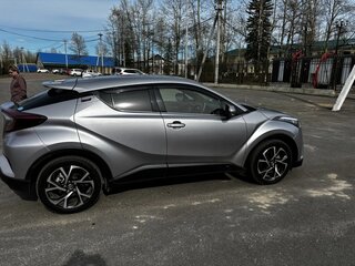 2019 Toyota C-HR I Рестайлинг, серый, 2050000 рублей, вид 2