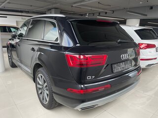 2015 Audi Q7 II (4M), чёрный, 3400000 рублей, вид 4