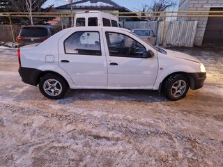 2012 Renault Logan I Рестайлинг, белый, 320000 рублей, вид 2