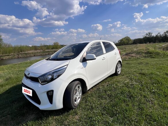 2019 Kia Picanto III, белый, 1400000 рублей