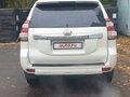 2015 Toyota Land Cruiser Prado 150 Series Рестайлинг 1, белый, 3500000 рублей - вид 2