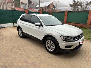 2020 Volkswagen Tiguan II, белый, 2150000 рублей, вид 2