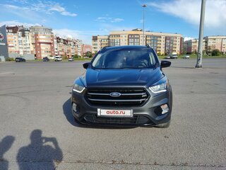 2017 Ford Escape III Рестайлинг, серый, 1690000 рублей, вид 1