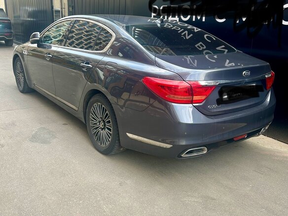 2012 Kia Quoris I, серый, 1950000 рублей - вид 3