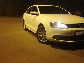 2012 Volkswagen Jetta VI, белый, 1010000 рублей, вид 1