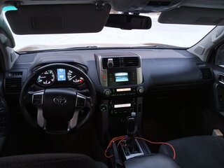 2011 Toyota Land Cruiser Prado 150 Series, зелёный, 2550000 рублей, вид 2
