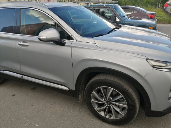 2018 Hyundai Santa Fe IV, серебристый - вид 12