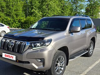 2017 Toyota Land Cruiser Prado 150 Series Рестайлинг 2, золотистый, 5400000 рублей, вид 1