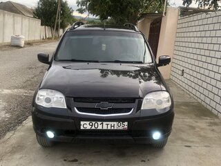 2013 Chevrolet Niva I Рестайлинг, коричневый, 680000 рублей, вид 1