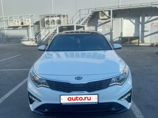 2018 Kia Optima IV Рестайлинг, белый, 2050000 рублей, вид 4