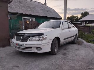 2001 Nissan Bluebird Sylphy I (G10), белый, 390000 рублей, вид 1