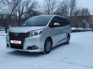 2015 Toyota Esquire I, серый, 1800000 рублей, вид 2