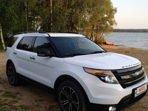 2014 Ford Explorer Sport V, белый, 2650000 рублей - вид 18