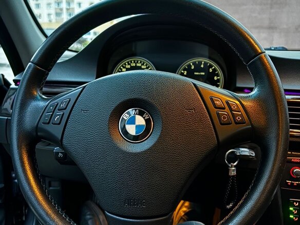 2007 BMW 3 серии 325i V (E90/E91/E92/E93), серый, 1050000 рублей - вид 22