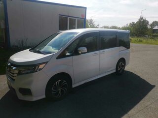 2018 Honda Stepwgn Spada V Рестайлинг, белый, 2950000 рублей, вид 1