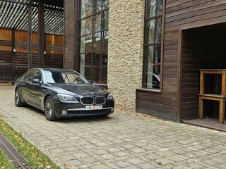 2008 BMW 7 серии Long 750Li V (F01/F02/F04), серый, 6000000 рублей, вид 3