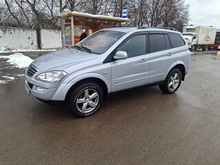 2010 SsangYong Kyron 6-speed I Рестайлинг, серебристый, 820000 рублей, вид 3