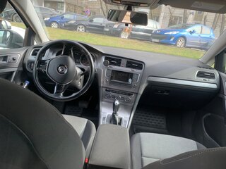 2013 Volkswagen Golf VII, серебристый, 850000 рублей, вид 3
