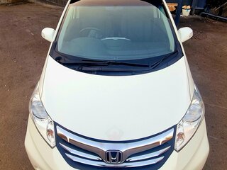 2012 Honda Freed I Рестайлинг, белый, 1245000 рублей, вид 2