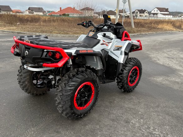 2022 BRP Can-Am Outlander 1000, серебристый, 1590000 рублей - вид 2