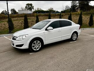 2012 Opel Astra H Рестайлинг, белый, 780000 рублей, вид 1