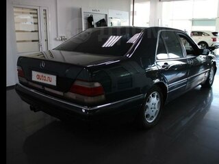 1995 Mercedes-Benz S-Класс 320 III (W140) Рестайлинг, чёрный, 1500000 рублей, вид 5