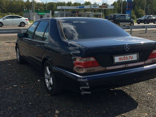 1997 Mercedes-Benz S-Класс 320 Long III (W140) Рестайлинг, синий, 1650000 рублей, вид 3